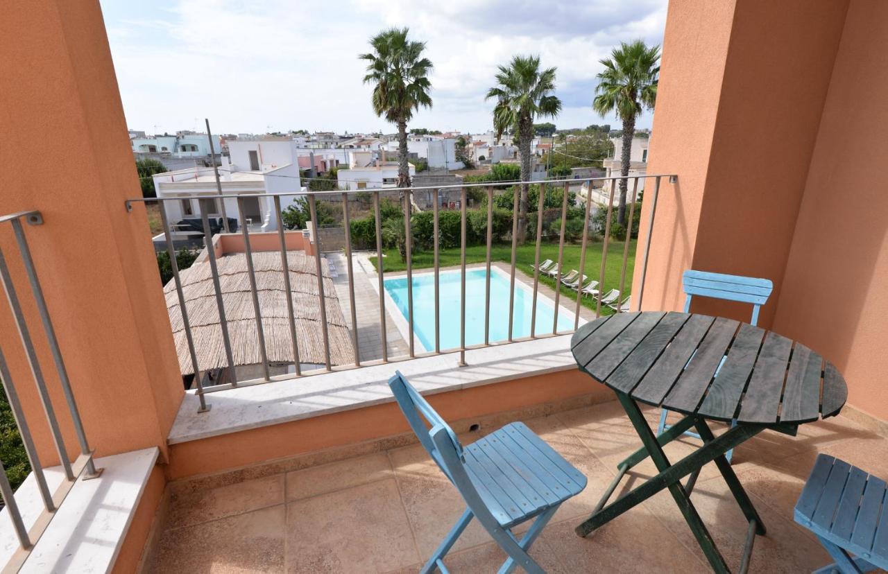 Deluxe Room,1392449867:JPEG